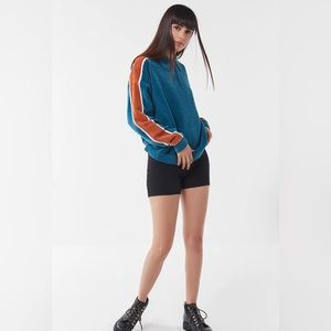 Urban outfitters Juno Velour Half Zip Sweater Size Small